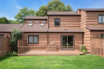 121 Scarlett Drive, Commack, NY 11725 - Photo 38