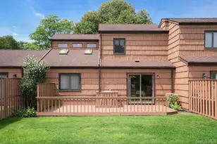 121 Scarlett Dr, Commack, NY 11725 - Photo 38