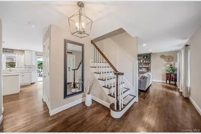 8 Old Orchard Court, Rocky Point, NY 11778 - Photo 4