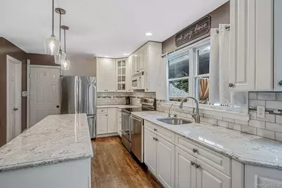 8 Old Orchard Court, Rocky Point, NY 11778 - Photo 10