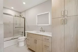 128 Bay Ave, Huntington, NY 11743 - Photo 22
