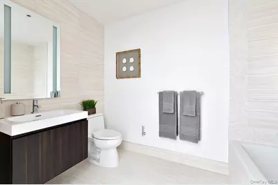13103 40th Road #15H, Flushing, NY 11354 - Photo 8