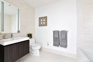 131-03 40th Rd, Flushing, NY 11354 - Photo 8