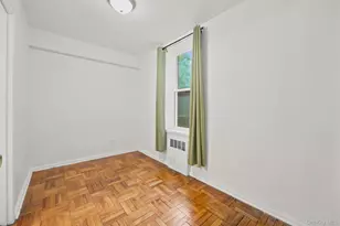 50-22 40th St, Sunnyside, NY 11104 - Photo 4