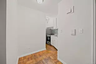 50-22 40th St, Sunnyside, NY 11104 - Photo 6