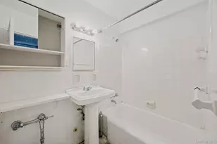 50-22 40th St, Sunnyside, NY 11104 - Photo 8
