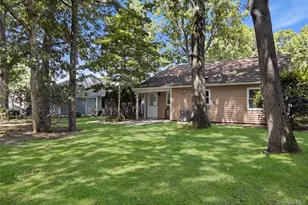 254 Edinburgh Dr, Ridge, NY 11961 - Photo 16