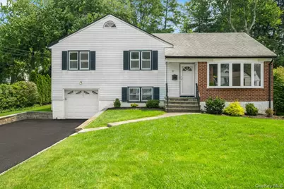 21 Primrose Avenue, Scarsdale, NY 10583 - Photo 1