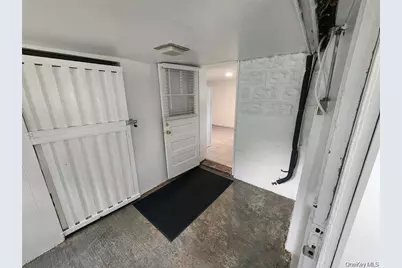 16 Ardmore Street #B, New Windsor, NY 12553 - Photo 4