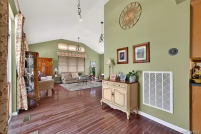 17 Oldwyck Crescent, Highland Mills, NY 10930 - Photo 20
