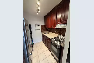 86-10 151 Avenue #6N, Howard Beach, NY 11414 - Photo 10