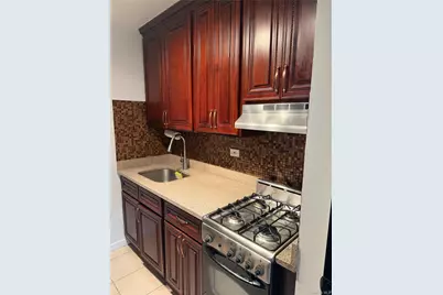86-10 151 Avenue #6N, Howard Beach, NY 11414 - Photo 8