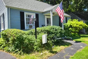 3 Vanamee St, Newburgh, NY 12550 - Photo 2