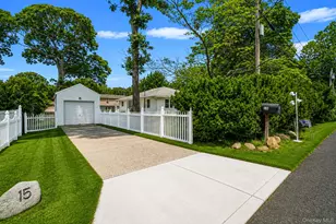 15 Oceanview Ave, Farmingville, NY 11738 - Photo 2