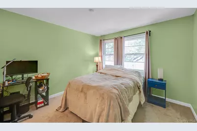 15 Oceanview Avenue, Farmingville, NY 11738 - Photo 16