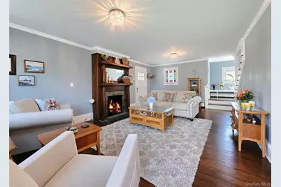 9 Ocean Avenue, Amityville, NY 11701 - Photo 14
