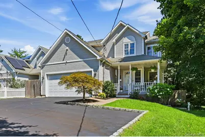 627 Main Street, Northport, NY 11768 - Photo 2