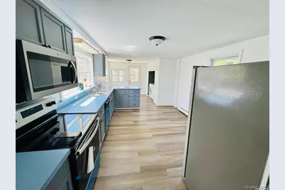 38 Atlantic Avenue, East Moriches, NY 11940 - Photo 4