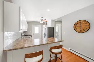 65 Hawthorne Ave, West Babylon, NY 11704 - Photo 18