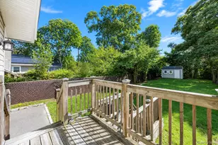 65 Hawthorne Ave, West Babylon, NY 11704 - Photo 8