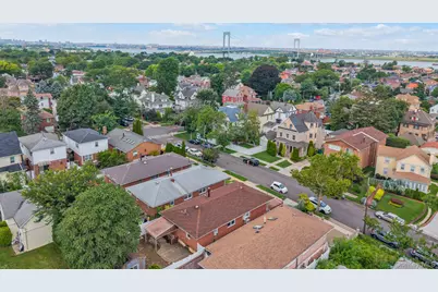 15018 8th Avenue, Whitestone, NY 11357 - Photo 8