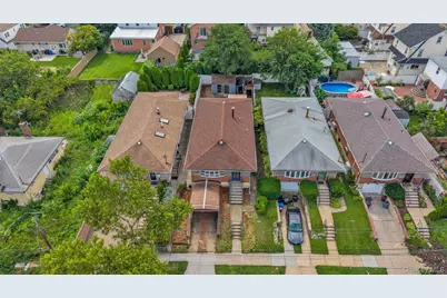 15018 8th Avenue, Whitestone, NY 11357 - Photo 4
