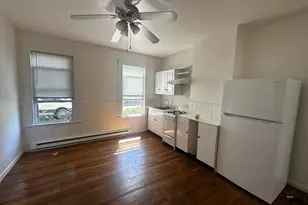 45 Fulton Ave, Poughkeepsie, NY 12603 - Photo 4