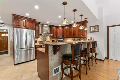 7349 196th Place, Fresh Meadows, NY 11366 - Photo 12