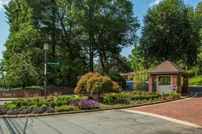 177 Gannet Court #Belaire, Manhasset, NY 11030 - Photo 14
