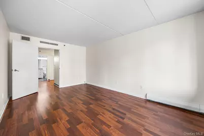 4 Martine Avenue #120, White Plains, NY 10606 - Photo 12