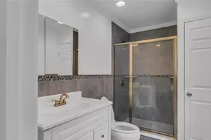 136 Lee Rd, Garden City, NY 11530 - Photo 12