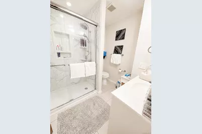 19 Helene Circle, Woodbury, NY 10930 - Photo 10