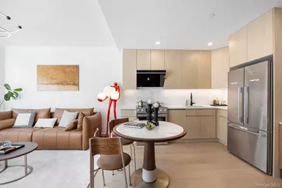 35-30 146th Street #402, Flushing, NY 11354 - Photo 4