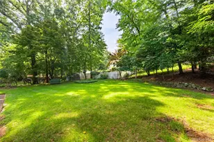 31 Briarwood Dr, New City, NY 10956 - Photo 8