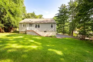 31 Briarwood Dr, New City, NY 10956 - Photo 6