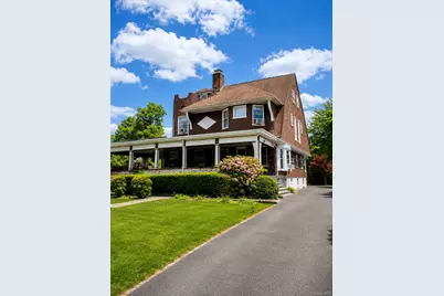 29 The Boulevard, New Rochelle, NY 10801 - Photo 2