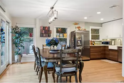 25 Blue Jay Way, East Hampton, NY 11937 - Photo 18