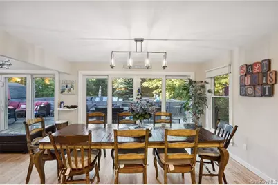 25 Blue Jay Way, East Hampton, NY 11937 - Photo 14