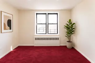 87-70 173rd St, Jamaica, NY 11432 - Photo 4