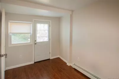 206 South Street #206, Marlboro, NY 12542 - Photo 8