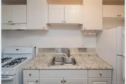 206 South Street #206, Marlboro, NY 12542 - Photo 10