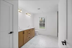 11 Colonels path, Manorville, NY 11949 - Photo 26