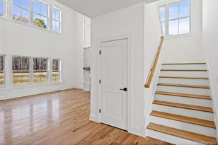 11 Colonels path, Manorville, NY 11949 - Photo 4