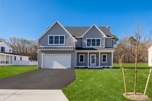11 Colonels path, Manorville, NY 11949 - Photo 2