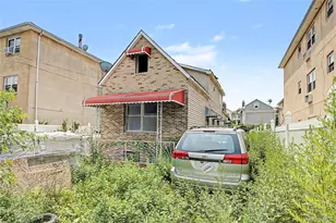 2923 Bruner Ave, Bronx, NY 10469 - Photo 1
