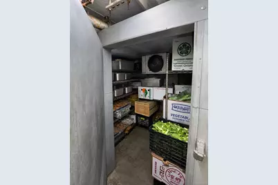 578 9th Avenue, New York, NY 10036 - Photo 18