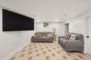 76-30 Park Ln S, Woodhaven, NY 11421 - Photo 14