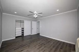 93 Friendly Ct, Babylon, NY 11704 - Photo 6
