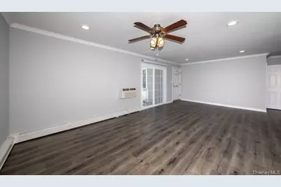 100 Friendly Court #L087, Babylon, NY 11704 - Photo 4