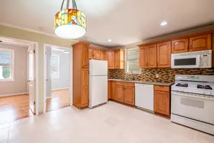 13-15 130th St, College Point, NY 11356 - Photo 4